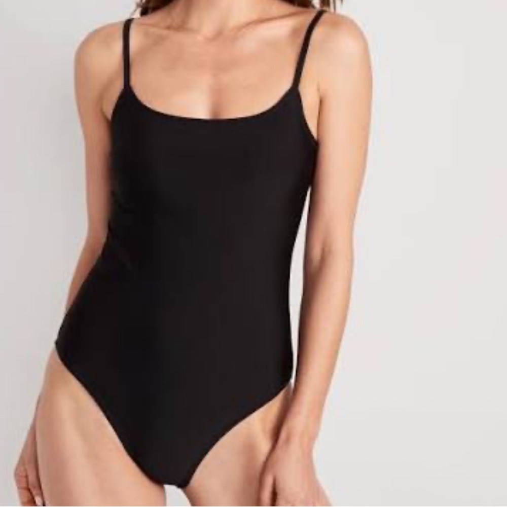 Old Navy Black Women's One Piece Swimsuit